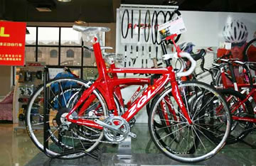 ZGL碳纤维复合材料车架强度试验