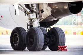 中航飞机轮毂振动测试