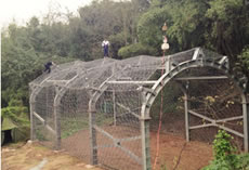 军事结构防爆炸落石冲击试验